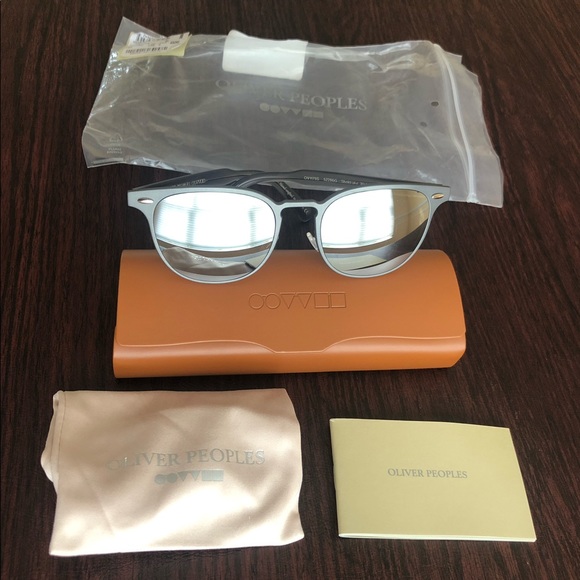 Oliver Peoples Other - ✨⭐️SALE⭐️✨Oliver Peoples Sheldrake Sunglasses 52mm